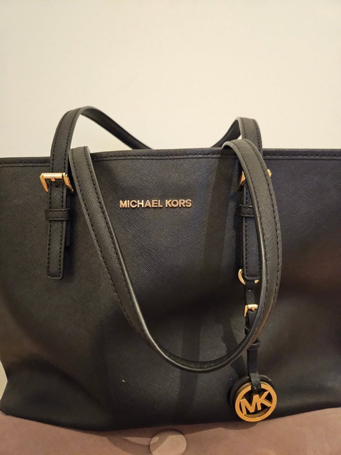 Väska från Michael Kors