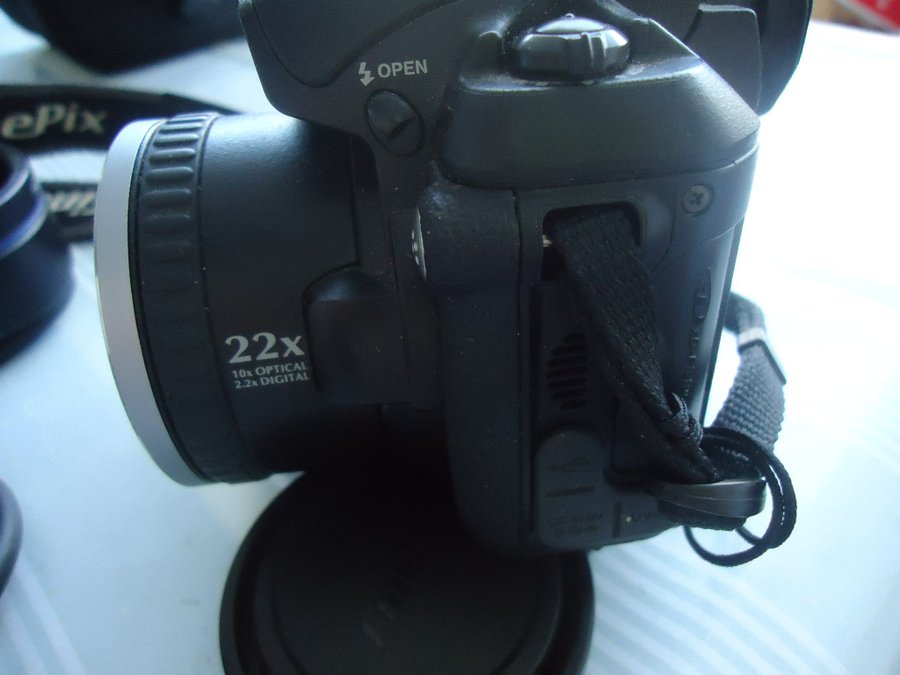 Fujifilm FinePix S5000 Digitalkamera