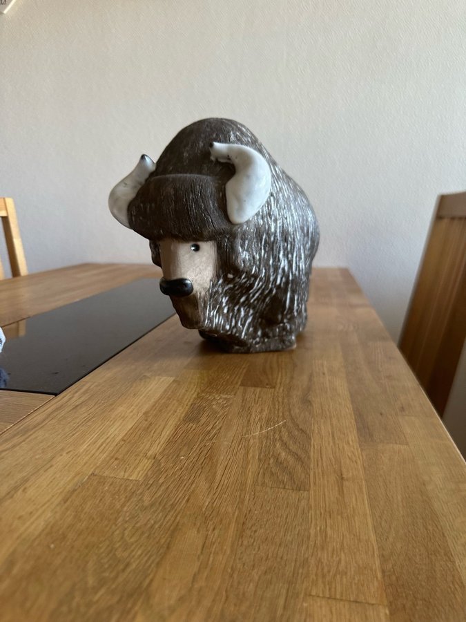 Keramisk Bison Figur från Uppsala-Ekeby