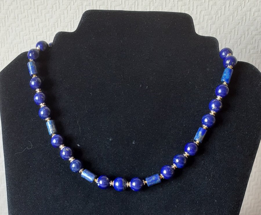 Halsband med Lapis Lazuli stenar / kullås 925 jka / Omträdd Vintage