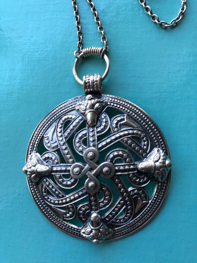 Vintage Halsband med hänge Vikingastil Silver Kalevala Koru Finland