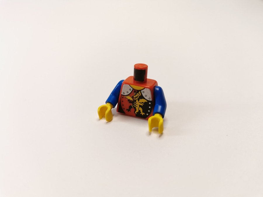 Lego - minifigur - torso - castle - drake - part 973pb0105c02 - röd/blå