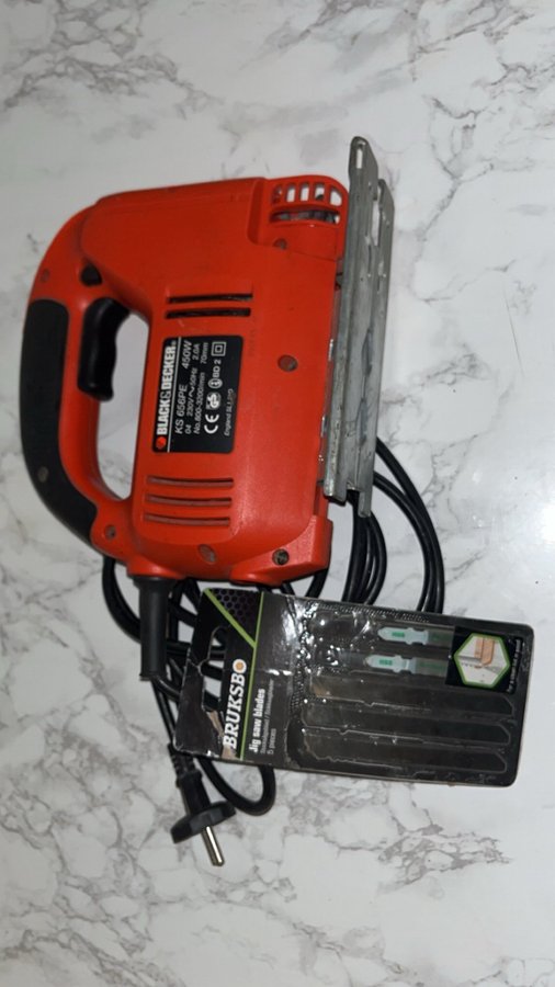 Black  Decker Jiggsåg KS 656PE