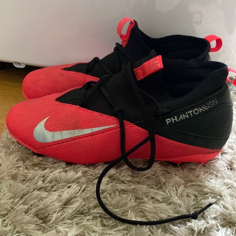 Nike PhantomVSN fotbollsskor, Röd, Storlek 35