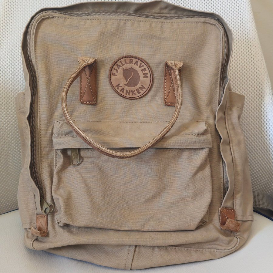 Fjällräven Kånken Backpack Beige