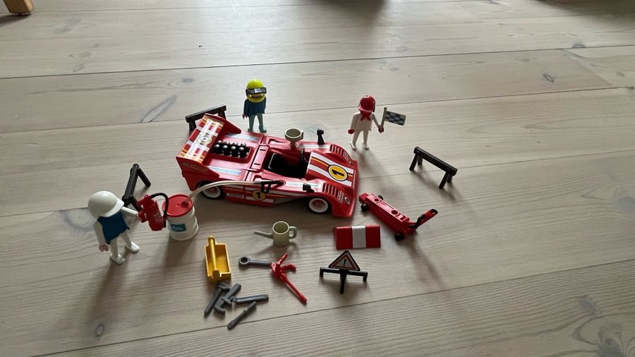 Playmobil Formel 1 bil med tillbehör