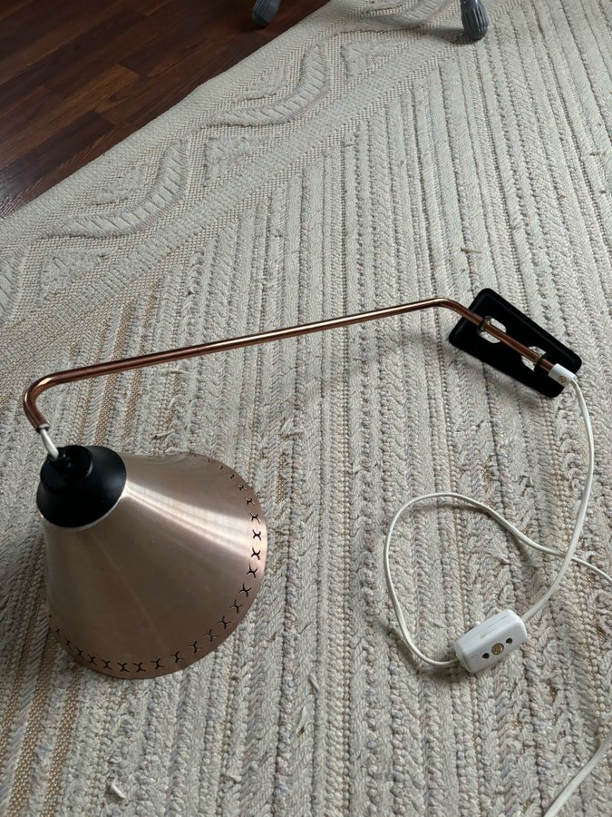 Lampa vägglampa koppar retro metall koppar meba 50-tal hänglampa