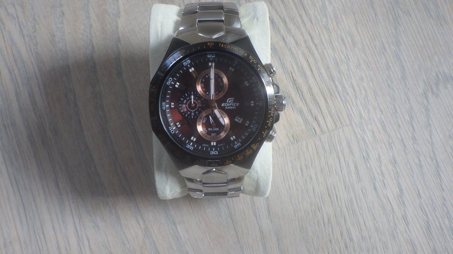 Casio Edifice Chronograph Ur