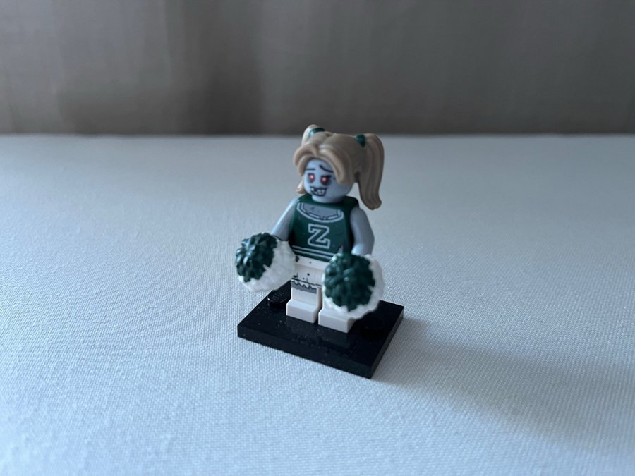 Lego Minifigur - Zombie Cheerleader serie 14