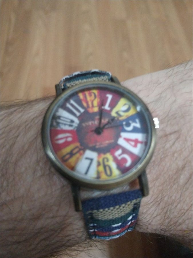 COLOUR CANWAS Mode watch