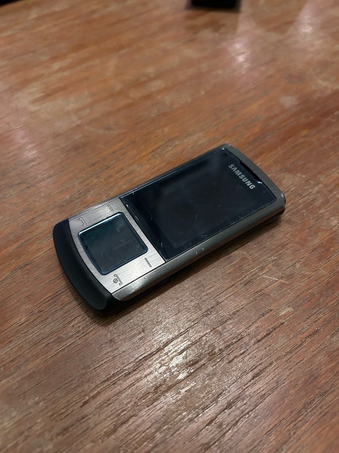 Samsung SGH-U900