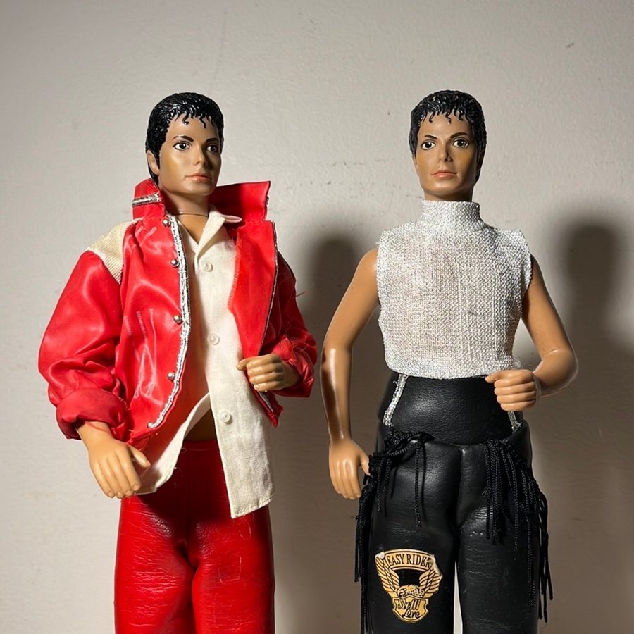 2 st Michael Jackson dockor - 1984 MJJ Productions