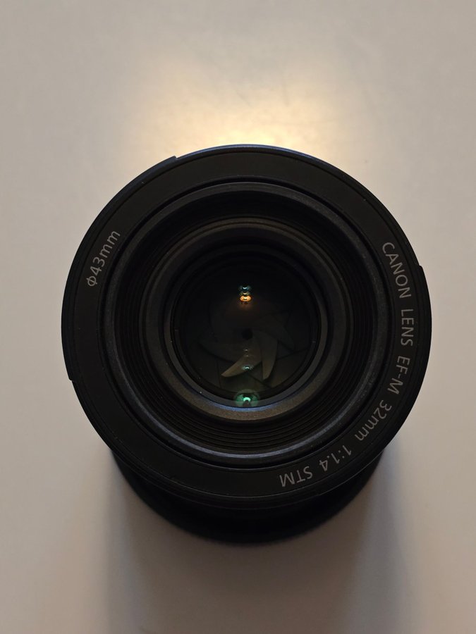 Canon EF-M 32mm f/1.4 STM Objektiv