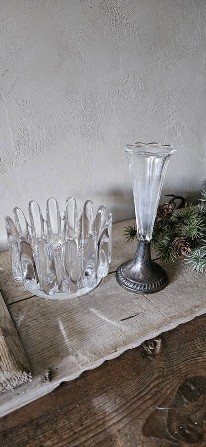 Glasvas med silverfot och Orrefors skål