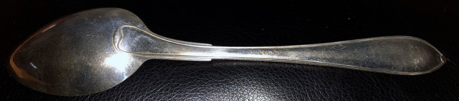 Gammal ragusked/silver/Svensk spets/1919, graverad. 23 cm.