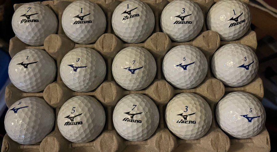 15 st Mizuno Golfbollar