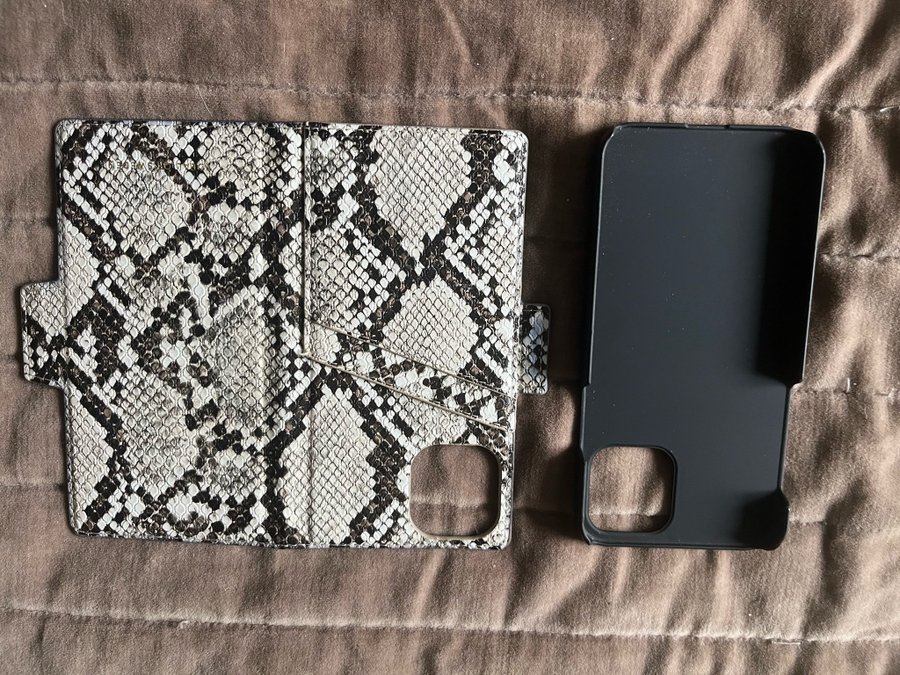 Atelier Wallet iPhone 12 Eternal Snake