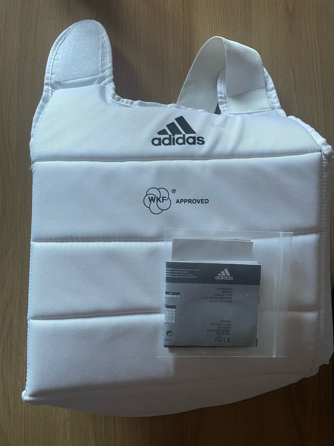 Kampväst WKF - Adidas