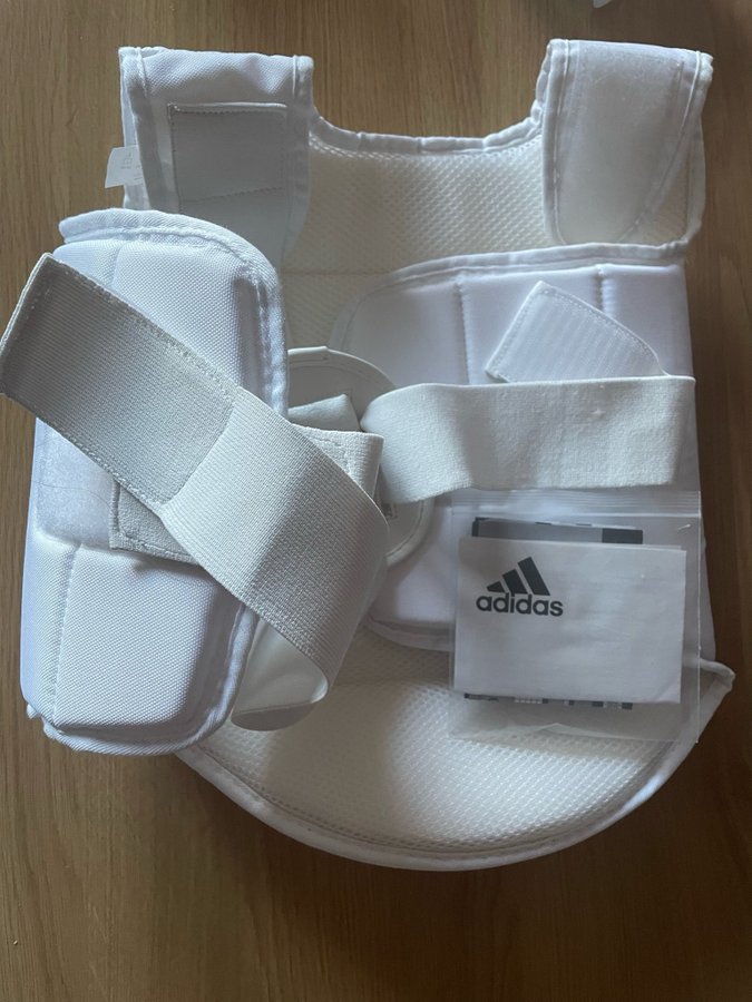 Kampväst WKF - Adidas