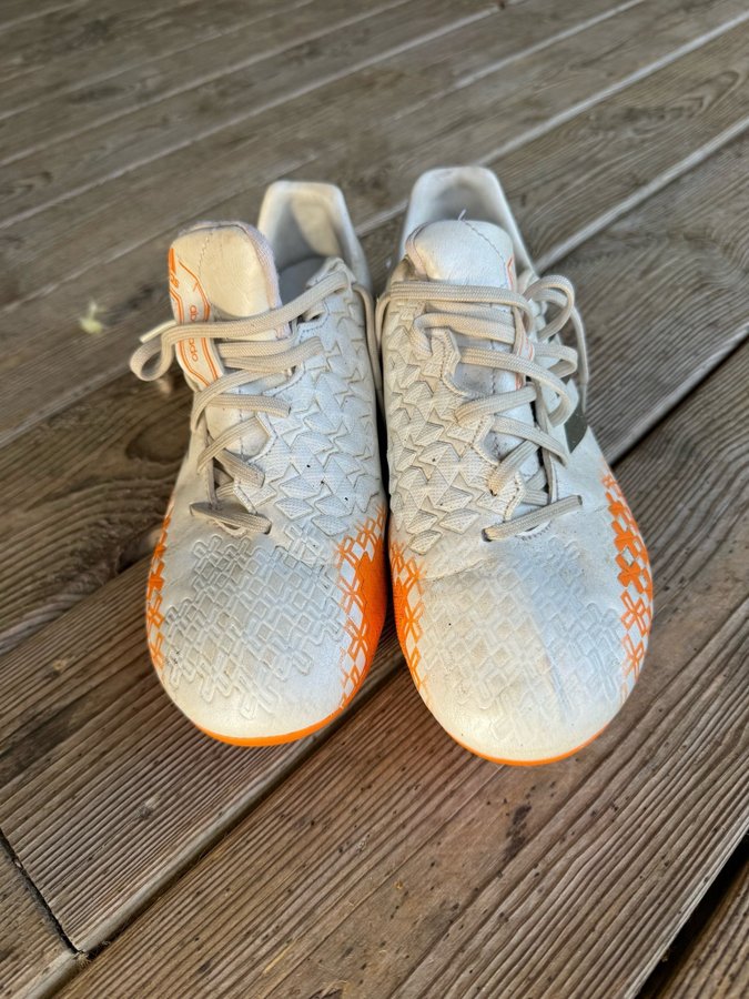 Adidas Fotbollsskor Vit/Orange Storlek 38 2/3 US 6