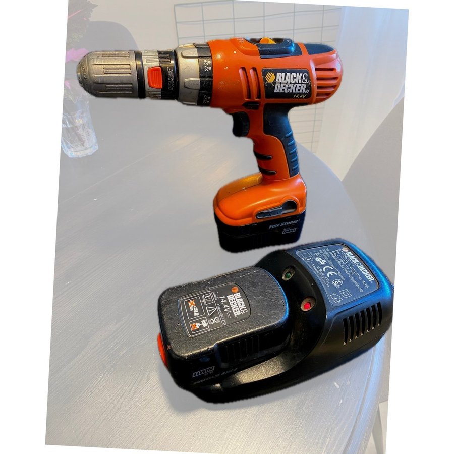 Black  Decker Firestorm 144V Sladdlös Borrmaskin