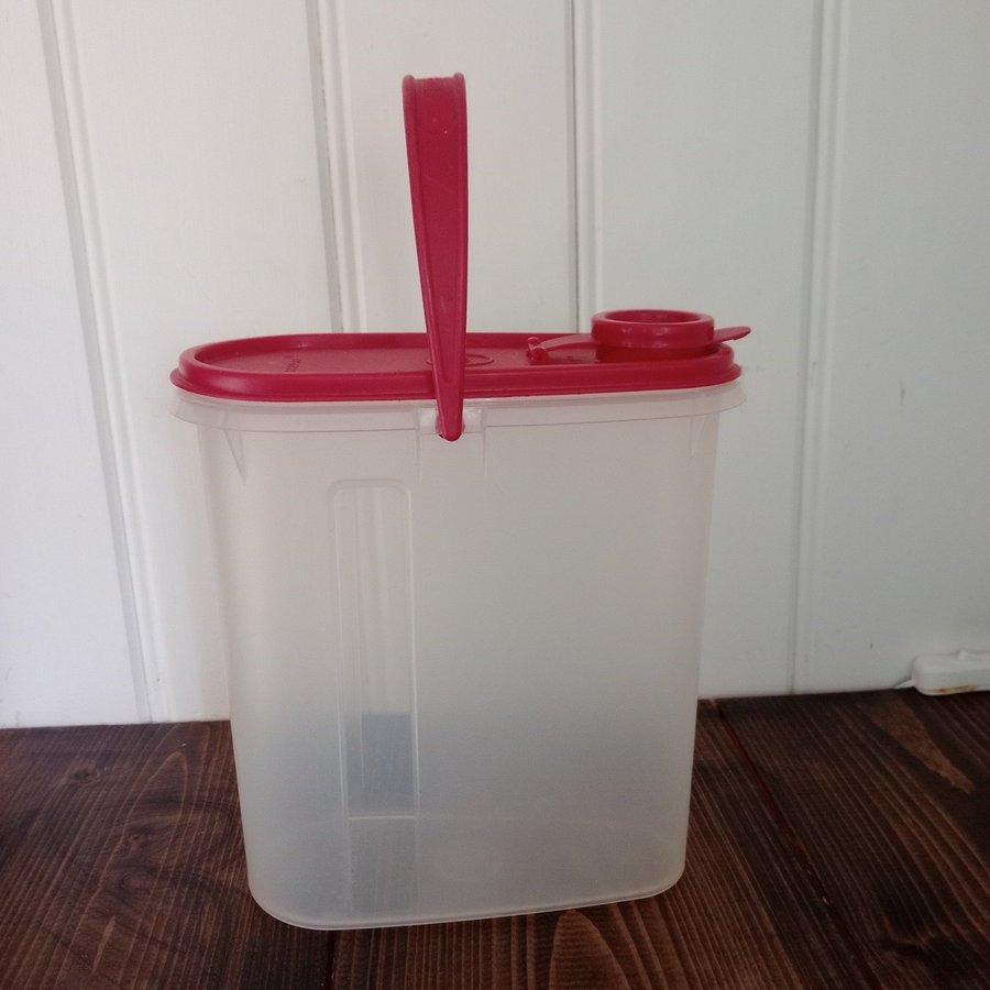 Tupperware slimline 2liter behållare med handtag