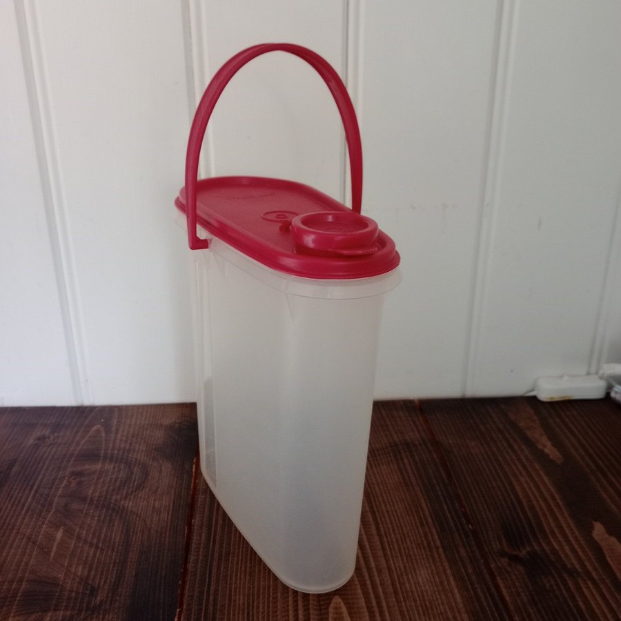 Tupperware slimline 2liter behållare med handtag