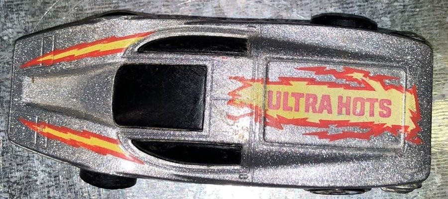 Hot Wheels Silver Bullet 1:64