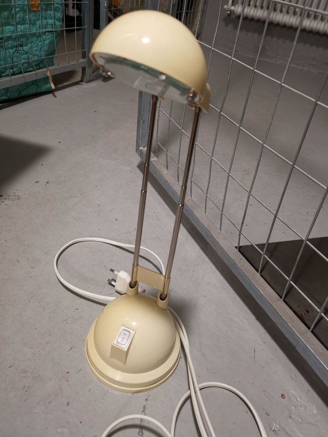 Bordslampa