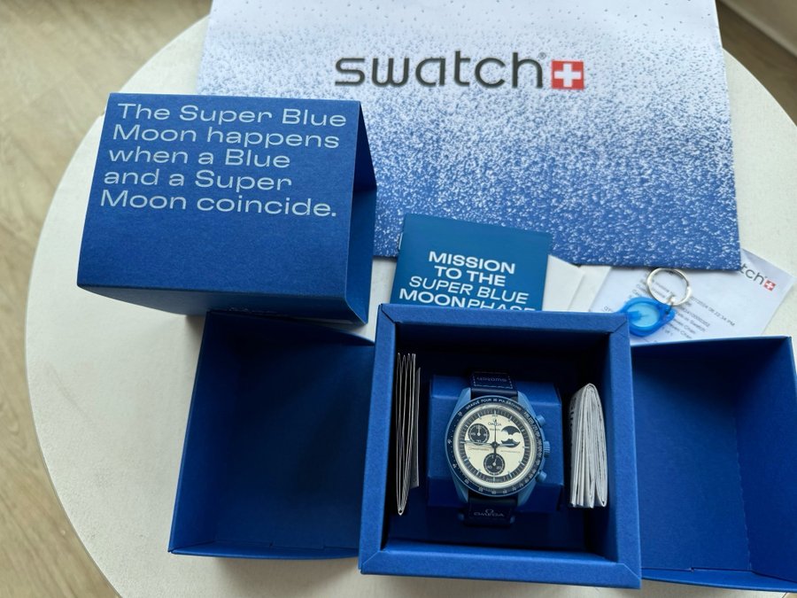 Omega x Swatch "Mission to the super blue moonphase"