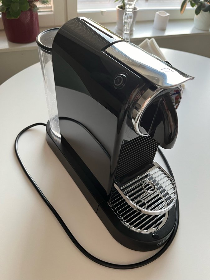 De’Longhi Nespresso Citiz  Milk EN 267 kaffemaskin/kapselmaskin