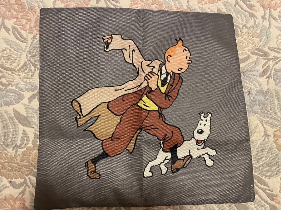 Tintin - Prydnadskuddefodral med klassiskt motiv