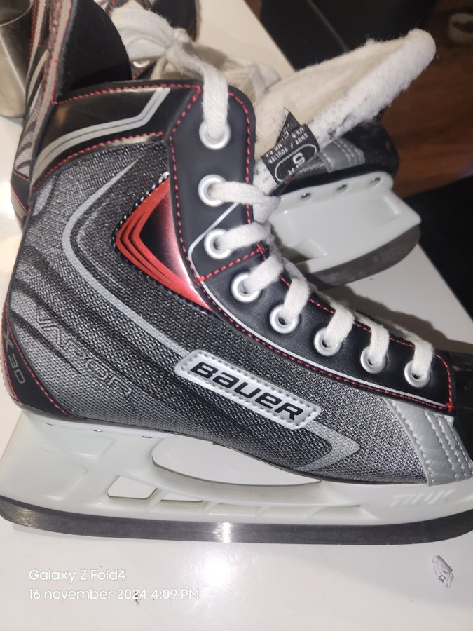 Bauer Vapor X30 Ishockey Skridskor Storlek 5