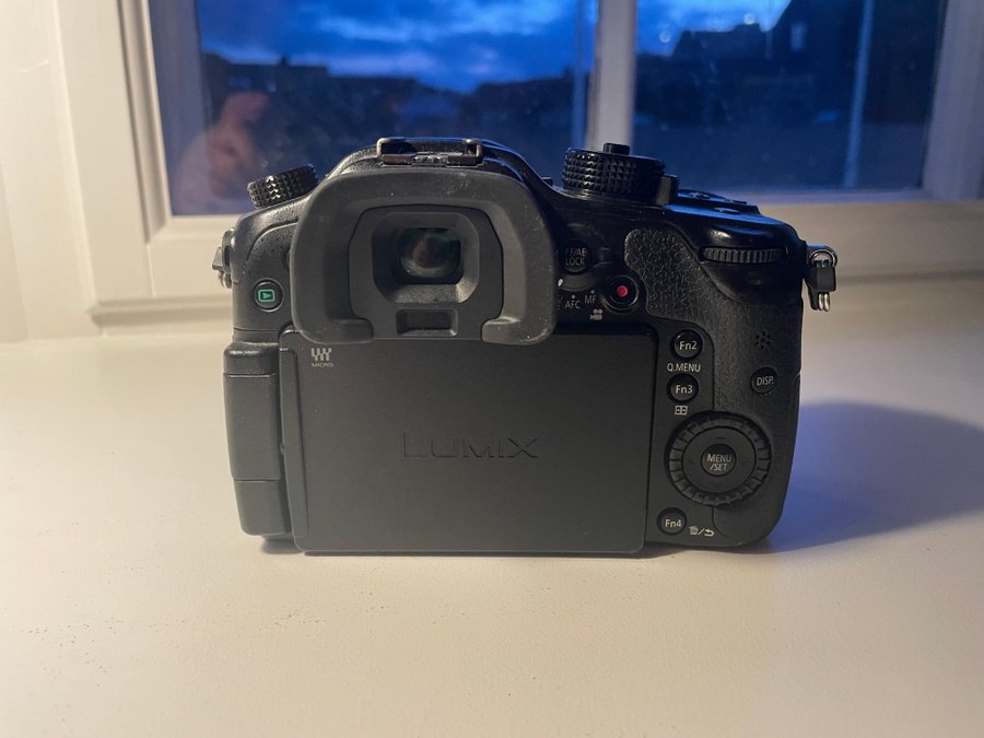 Panasonic Lumix GH4 Camera + VLog