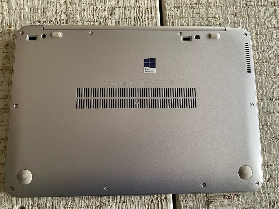 HP EliteBook Folio 1040 G3