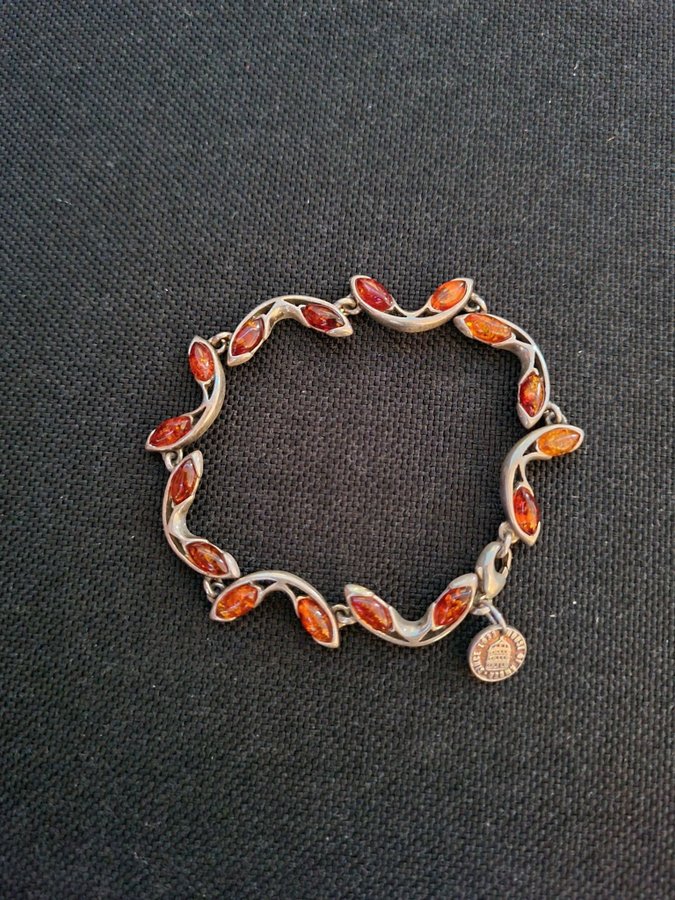 Armband house of Ambersilver samt bärnsten