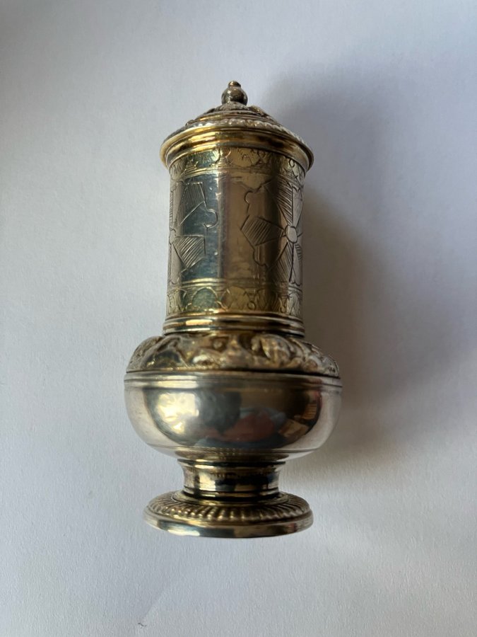 BAROCK SVAMPDOSA i SILVER 1700-talet