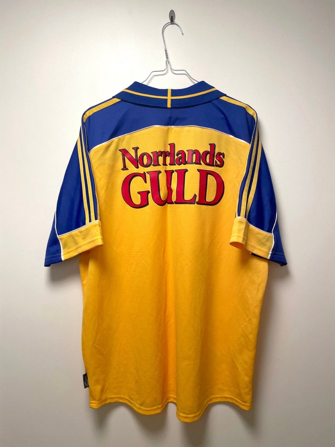 Rare Vintage Adidas Sweden National Football Team Jersey - Size L