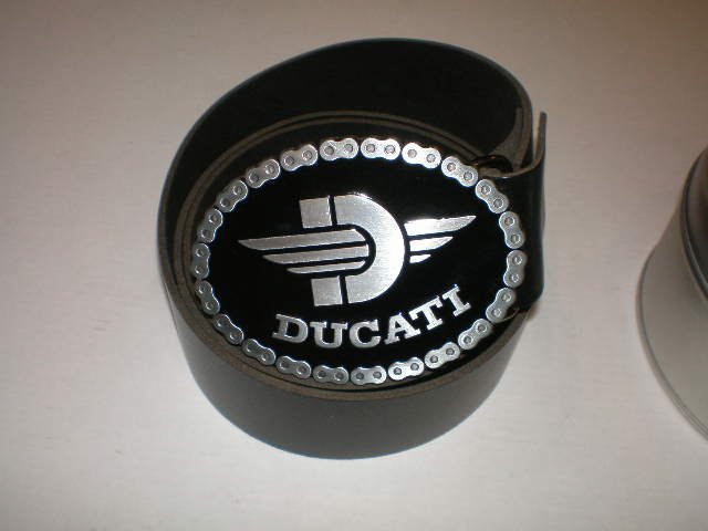 Ducati bälte med Logo chain spänne