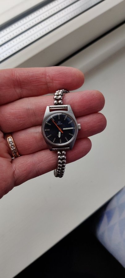 Omega Genève manuellt armbandsklocka  Damklocka