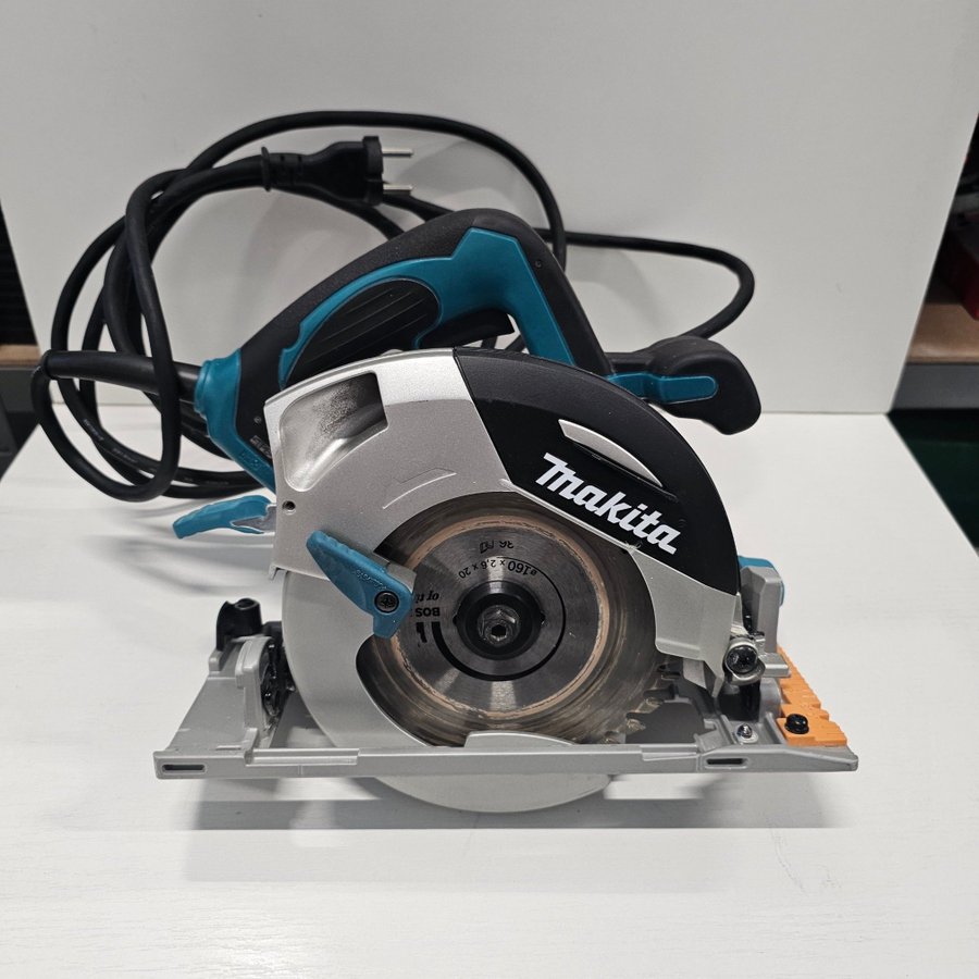 Makita HS6101 Cirkelsåg