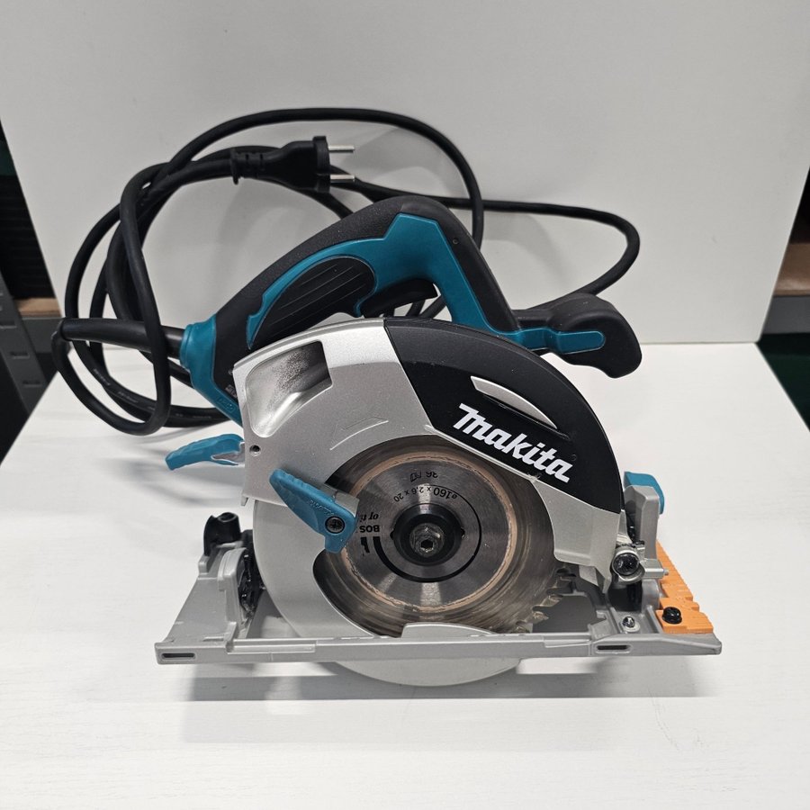 Makita HS6101 Cirkelsåg