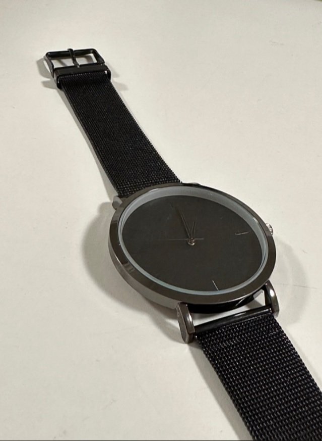 Unisex Black Mesh watch