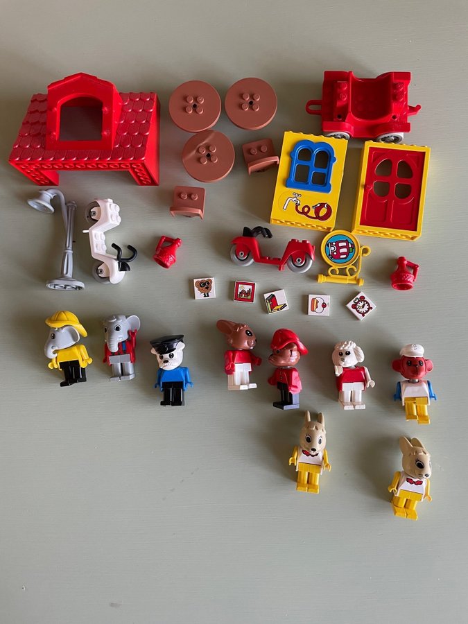 Lego Fabuland figurer och delar