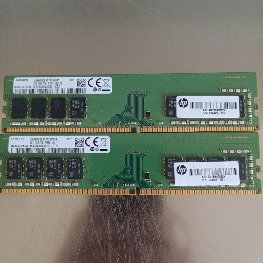 2x 8GB DDR4 2666MHz PC4-21300