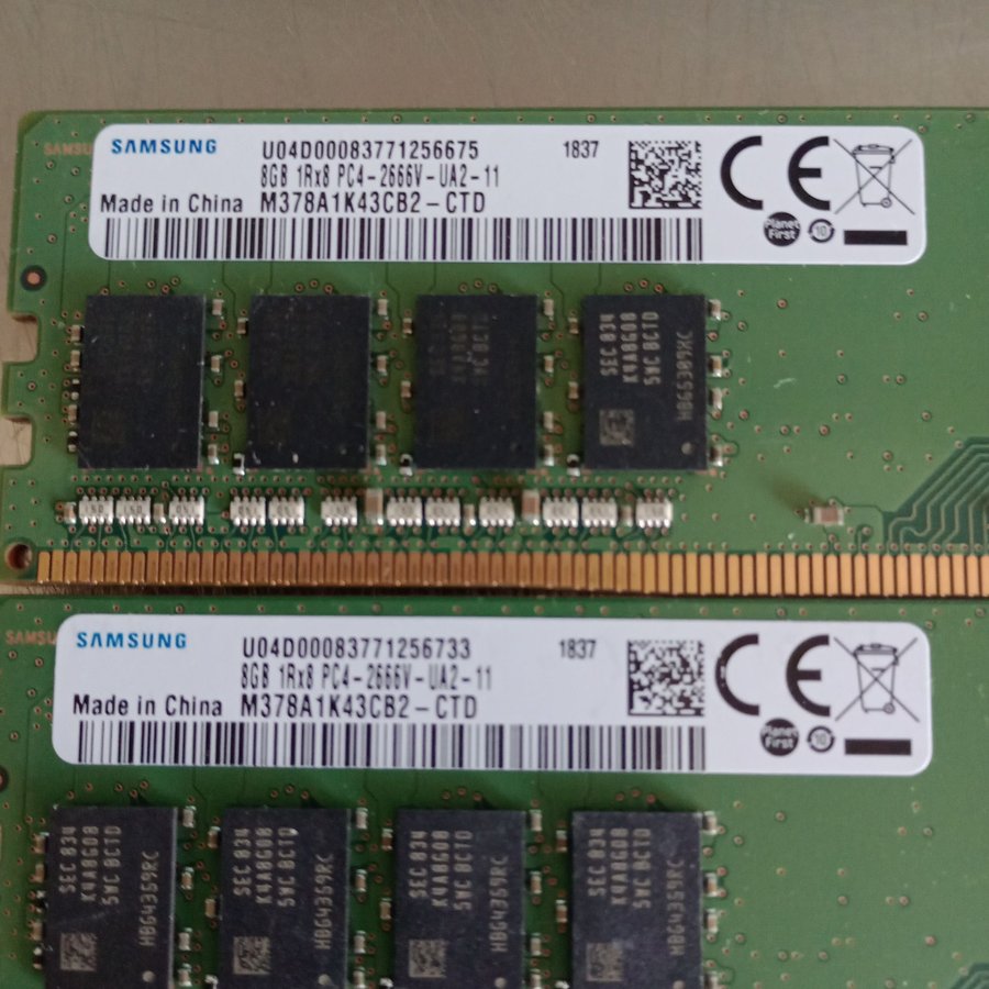 2x 8GB DDR4 2666MHz PC4-21300