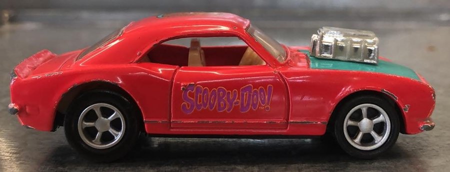 Racing Champions Hannah-Barbera Scooby-Doo '68 Camaro 1:64