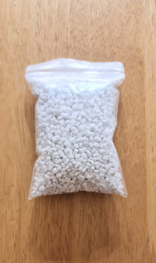 Perlite, jordförbättrare, 9dl ca 90g.