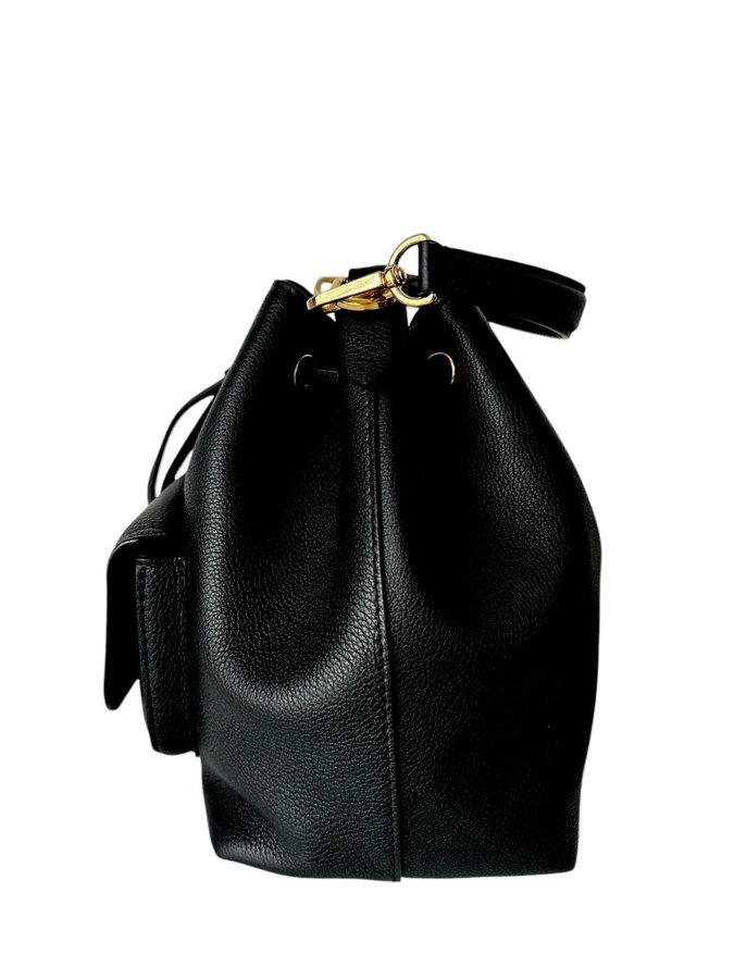 Louis Vuitton Lockme Bucket Noir MM Bag