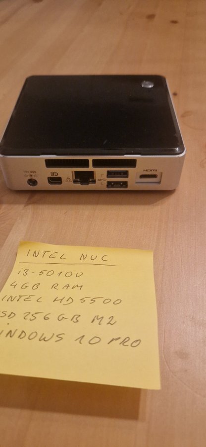 Intel NUC I3-50100U/4GB /256 GB SSD/INTEL HD 5500/WIN10 /NR4